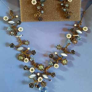 Avon 2002 necklace and earrings